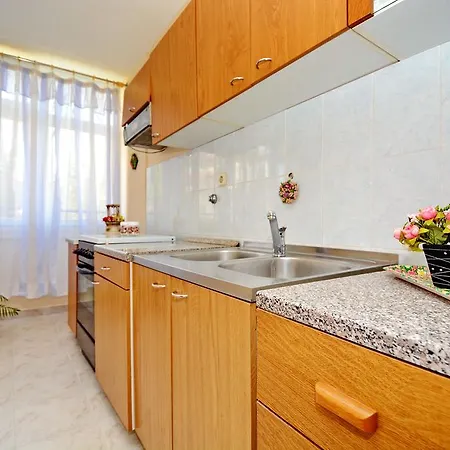 Franko Apartment *
