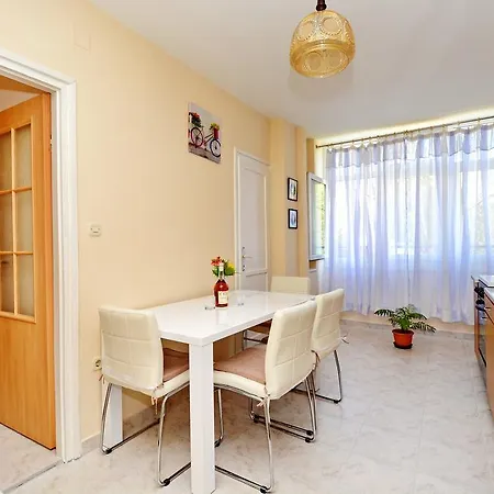 Apartment Franko *
