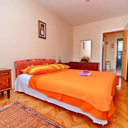 Franko Apartment