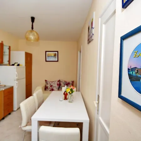 Apartment Franko *